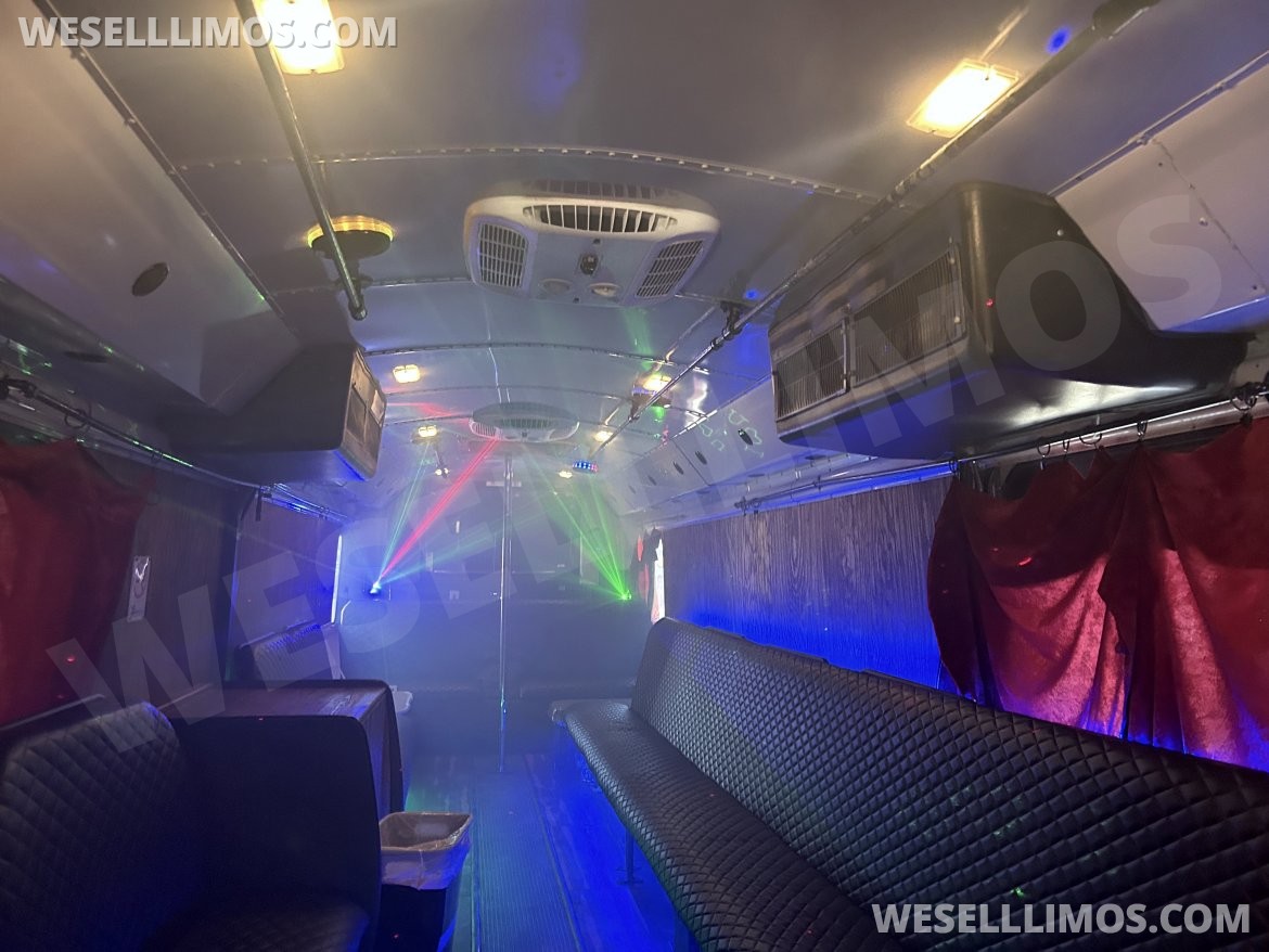 Limo Bus for Sale in Austin, TX - Photo 5