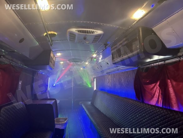 2001 Thomas Built Thomas Bus Freightliner Limo Bus