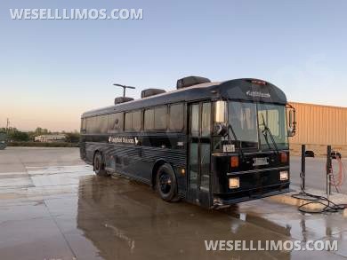 2001 Thomas Built Thomas Bus Freightliner Limo Bus
