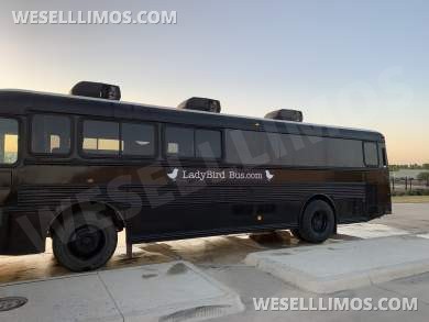 2001 Thomas Built Thomas Bus Freightliner Limo Bus