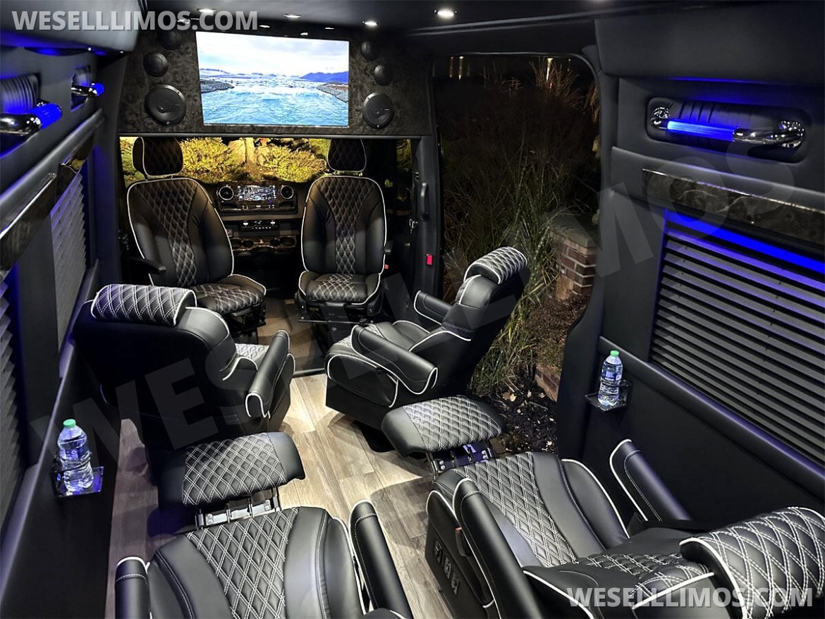 Sprinter for Sale in Elkhart, IN - Photo 4