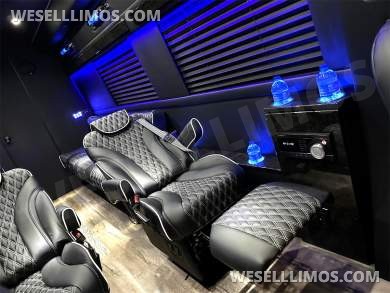 2024 Auto Elite Elite Cruiser 12 Passenger Removable Bathroom Mercedes-Benz Sprinter