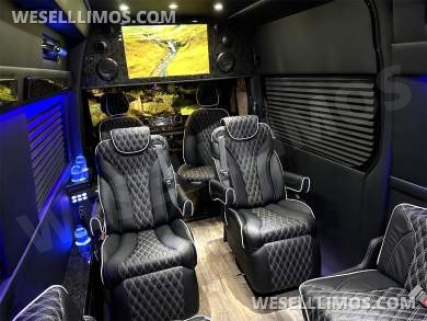 2024 Auto Elite Elite Cruiser 12 Passenger Removable Bathroom Mercedes-Benz Sprinter
