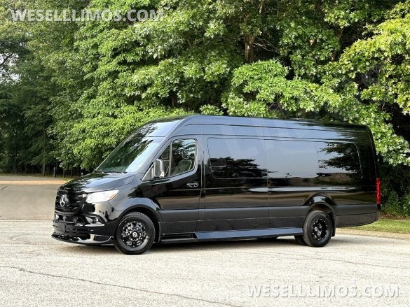 2024 Auto Elite Elite Cruiser 12 Passenger Removable Bathroom Mercedes-Benz Sprinter