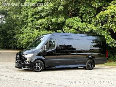 2024 Auto Elite Elite Cruiser 12 Passenger Removable Bathroom Mercedes-Benz Sprinter