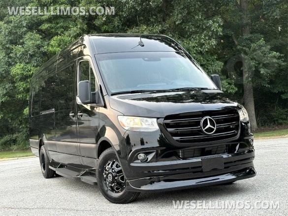 2024 Auto Elite Elite Cruiser 12 Passenger Removable Bathroom Mercedes-Benz Sprinter