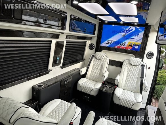 2025 Auto Elite Eco Revolution Limousine 10 Pass AMG Trim Mercedes-Benz Sprinter
