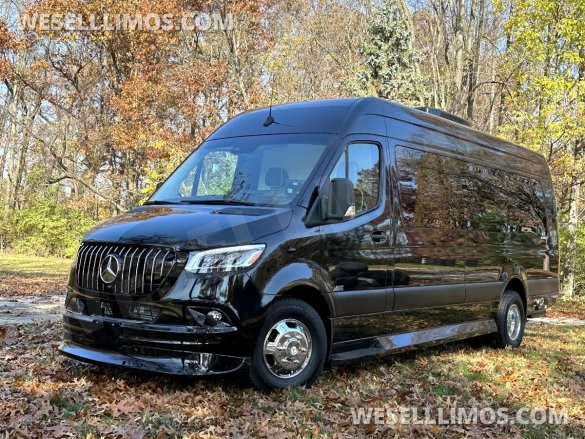 2025 Auto Elite Eco Revolution Limousine 10 Pass AMG Trim Mercedes-Benz Sprinter