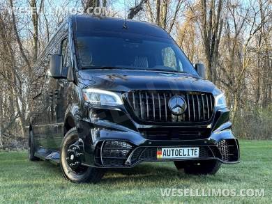 2024 Phantom Trim Auto Elite Touring Coach 14 Passenger Mercedes-Benz Sprinter