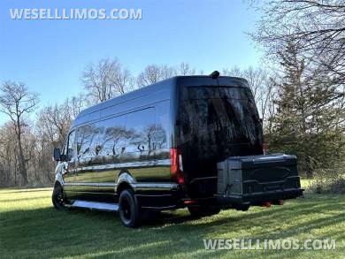 2024 Phantom Trim Auto Elite Touring Coach 14 Passenger Mercedes-Benz Sprinter