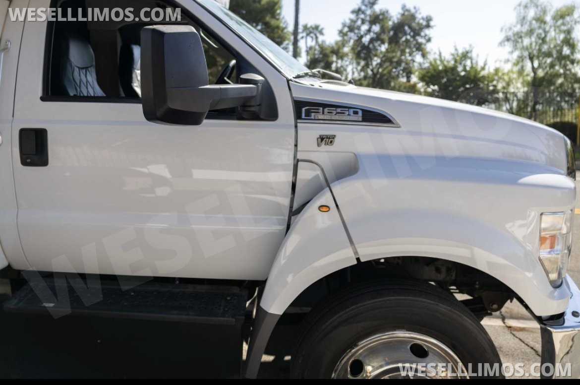 Photo of Shuttle Bus for sale: 2020 Ford F650 50" by Factory
