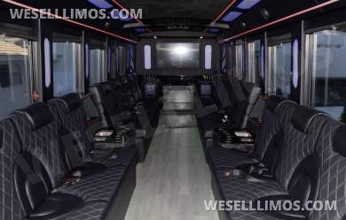 2020  F650 exotic Bus