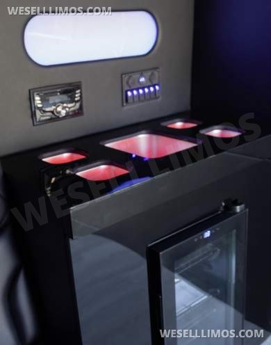 2020  F650 exotic Bus