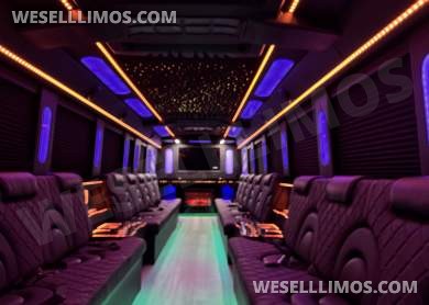 2020  F650 exotic Bus