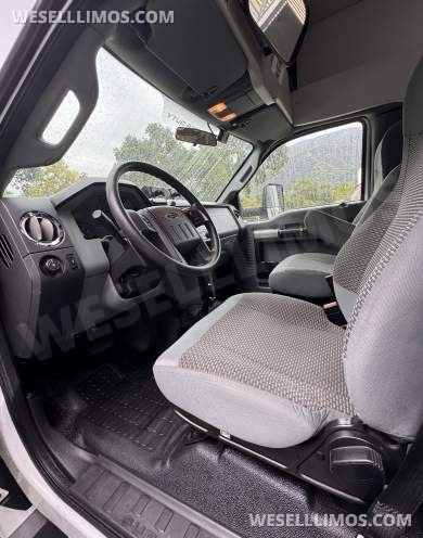 2020  F650 exotic Bus