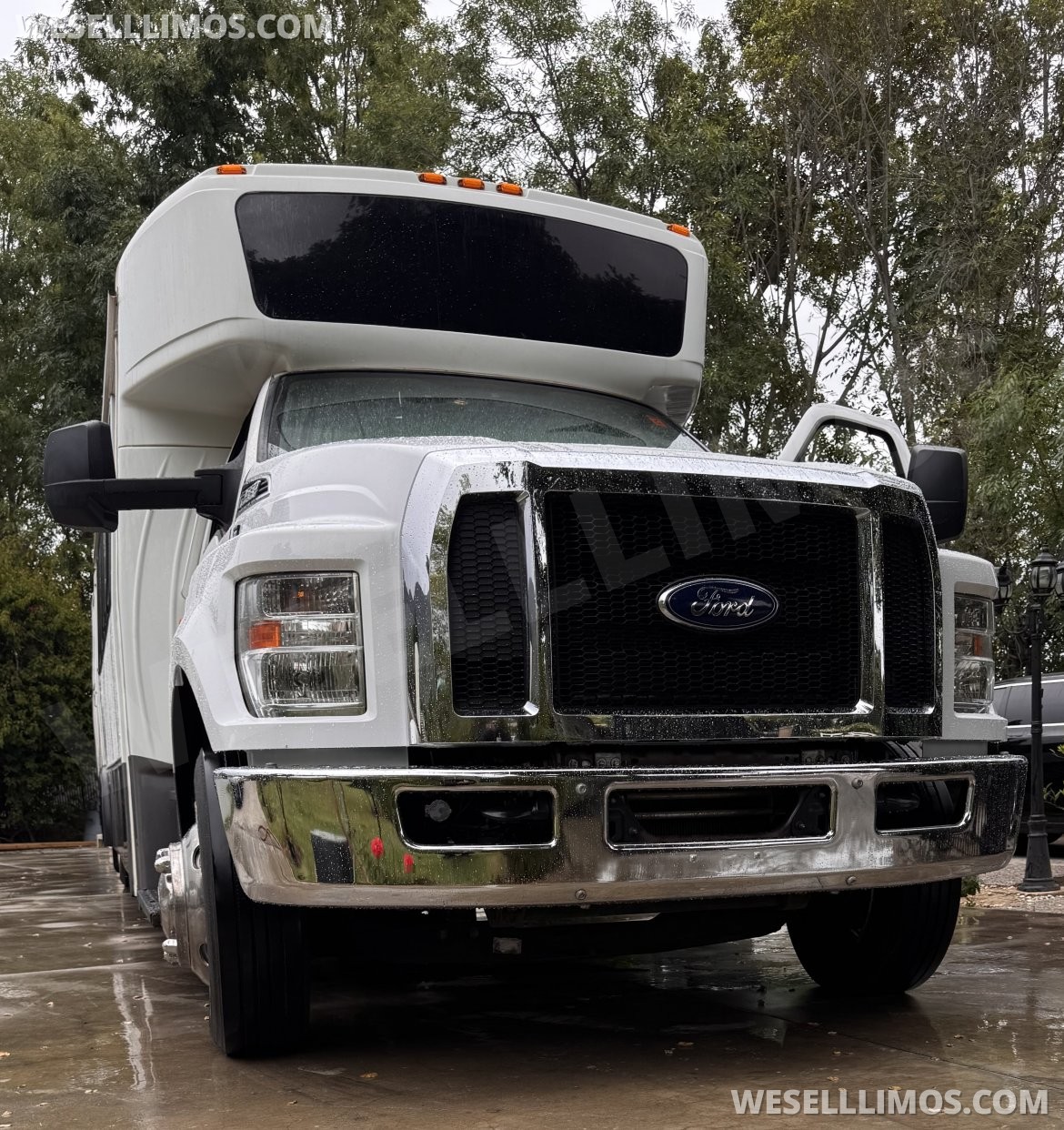 Photo of Shuttle Bus for sale: 2020 Ford F650 50" by Factory