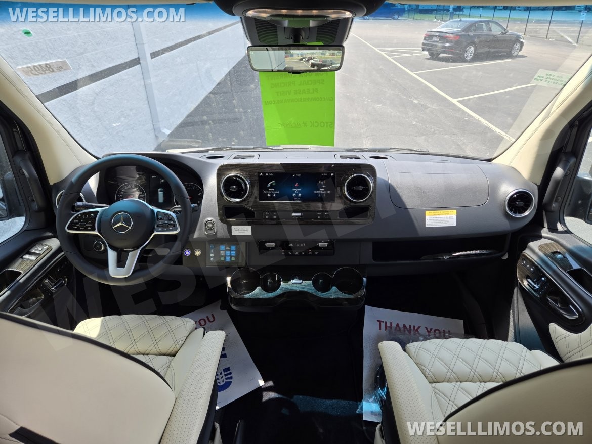 2026 Mercedes-Benz Sprinter - Midwest Automotive Designs Luxe Cruiser - Rear Bathroom - Photo 2