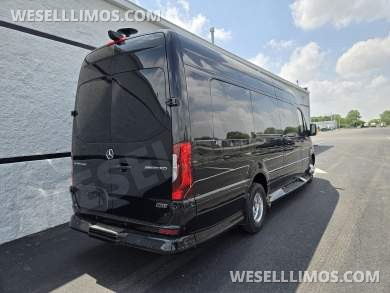 2026 Mercedes-Benz Sprinter - Midwest Automotive Designs Luxe Cruiser - Rear Bathroom