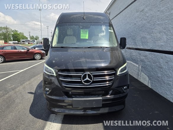 2026 Mercedes-Benz Sprinter - Midwest Automotive Designs Luxe Cruiser - Rear Bathroom