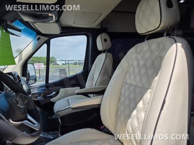 2026 Mercedes-Benz Sprinter - Midwest Automotive Designs Luxe Cruiser - Rear Bathroom