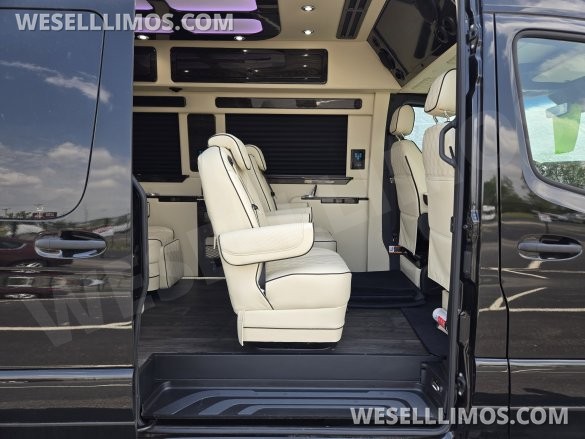 2026 Mercedes-Benz Sprinter - Midwest Automotive Designs Luxe Cruiser - Rear Bathroom