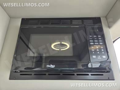 2026 Mercedes-Benz Sprinter - Midwest Automotive Designs Luxe Cruiser - Rear Bathroom