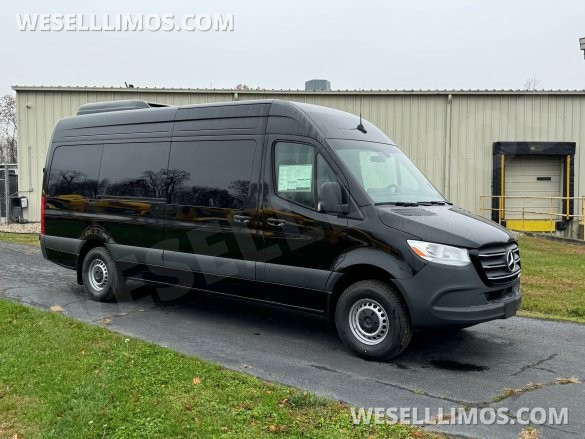 2025 Sprinter 2500 Executive Shuttle - TWR
