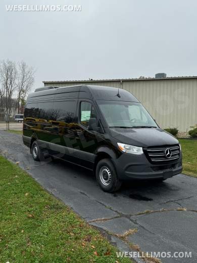 2025 Sprinter 2500 Executive Shuttle - TWR