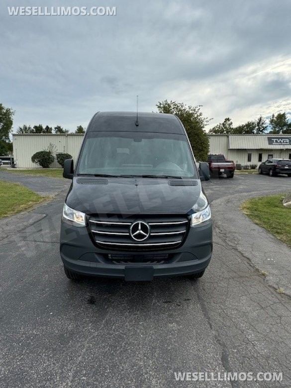 2025 Sprinter 2500 Executive Shuttle - TWR