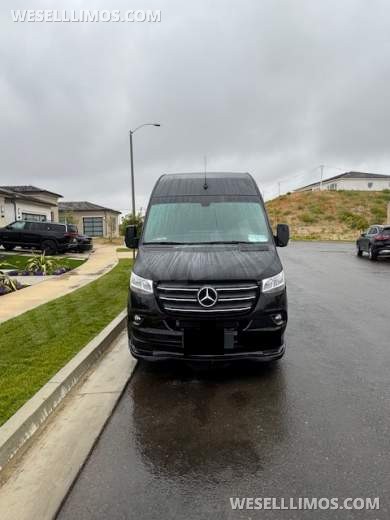 2023 Global Motor Coach Mercedes-Benz Sprinter CEO