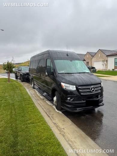 2023 Global Motor Coach Mercedes-Benz Sprinter CEO