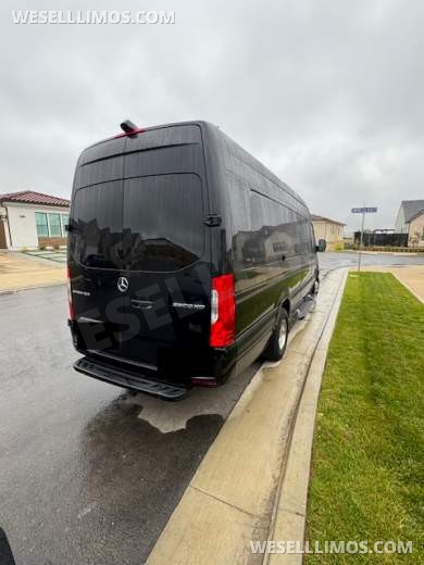 2023 Global Motor Coach Mercedes-Benz Sprinter CEO