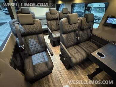 2025 Midwest Mercedes-Benz Executive Shuttle 15 Passenger Sprinter #14411