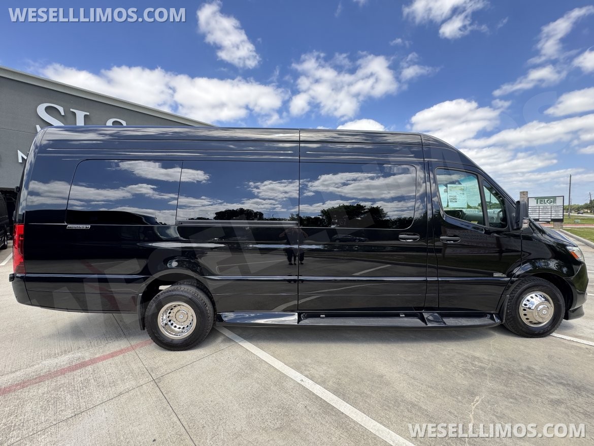 Sprinter for Sale in Cypress, TX - Photo 2