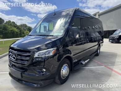 2025 Midwest Mercedes-Benz Executive Shuttle 15 Passenger Sprinter #14411