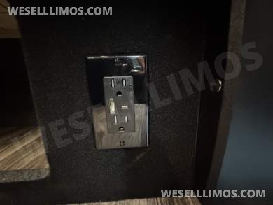 2025 Midwest Mercedes-Benz Executive Shuttle 15 Passenger Sprinter #14411