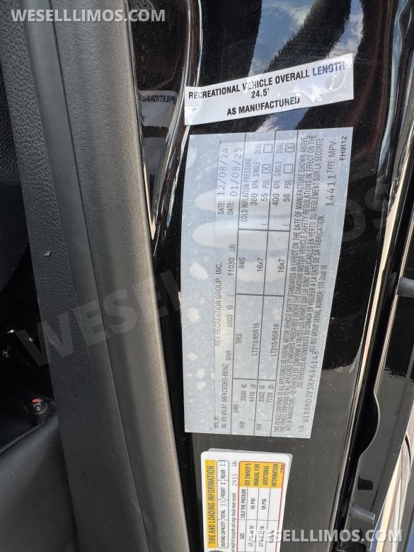 2025 Midwest Mercedes-Benz Executive Shuttle 15 Passenger Sprinter #14411