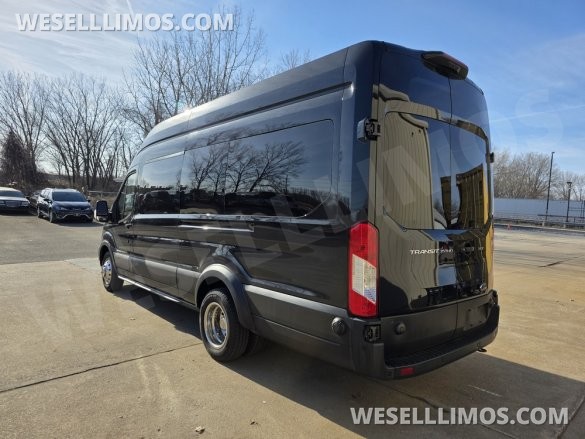 2020 Global Motor Coach Ford Limo Van 12 PAX