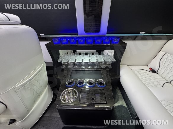 2026 Midwest Mercedes-Benz Buisness Class J-Club Sprinter #14405