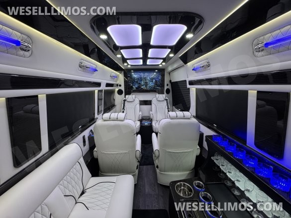 2026 Midwest Mercedes-Benz Buisness Class J-Club Sprinter #14405