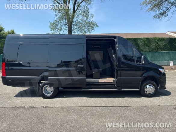 2023 Auto Elite Mercedes-Benz Sprinter Sprinter