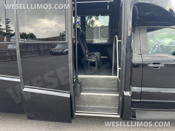 2025 Grech Ford F550 Shuttle Bus