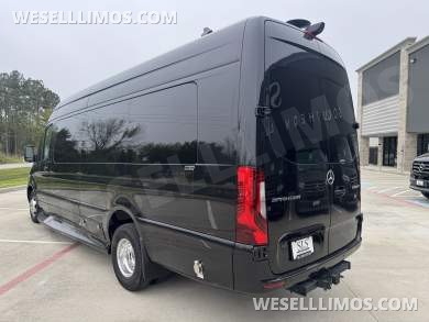 2026 Midwest Mercedes-Benz Luxe Cruiser D6 Sprinter #14422