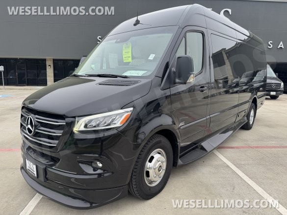 2026 Midwest Mercedes-Benz Luxe Cruiser D6 Sprinter #14422