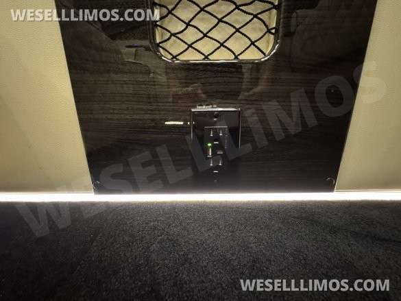 2026 Midwest Mercedes-Benz Luxe Cruiser D6 Sprinter #14422