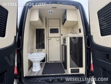 2026 Midwest Mercedes-Benz Luxe Cruiser D6 Sprinter #14422