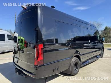 2026 Midwest Mercedes-Benz Luxe Cruiser D6 Sprinter #14423