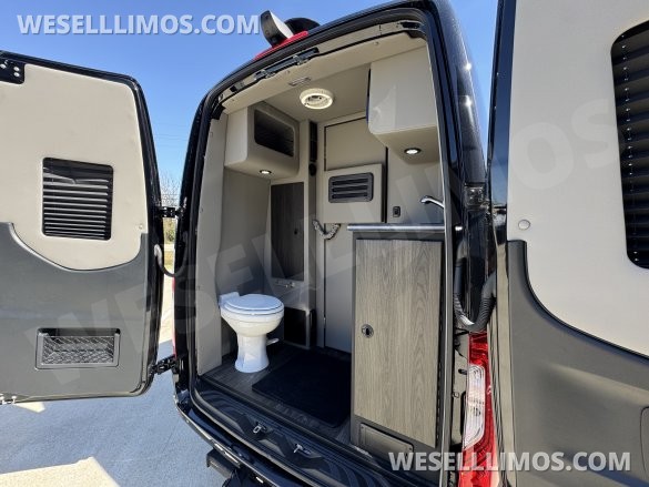 2026 Midwest Mercedes-Benz Luxe Cruiser D6 Sprinter #14423