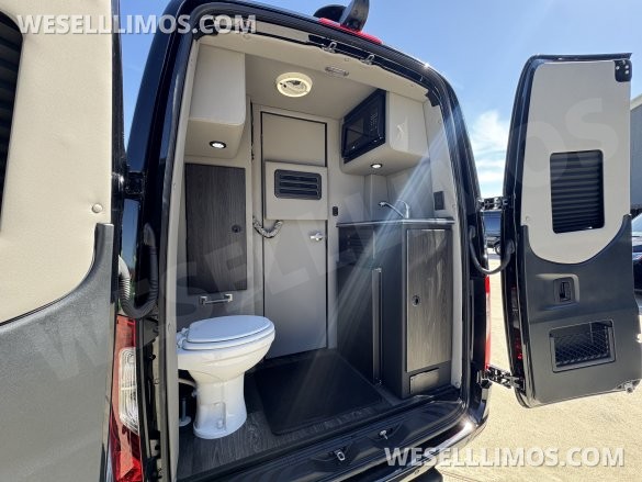 2026 Midwest Mercedes-Benz Luxe Cruiser D6 Sprinter #14423