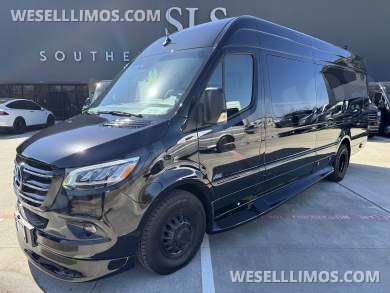 2026 Midwest Mercedes-Benz Luxe Cruiser D6 Sprinter #14423